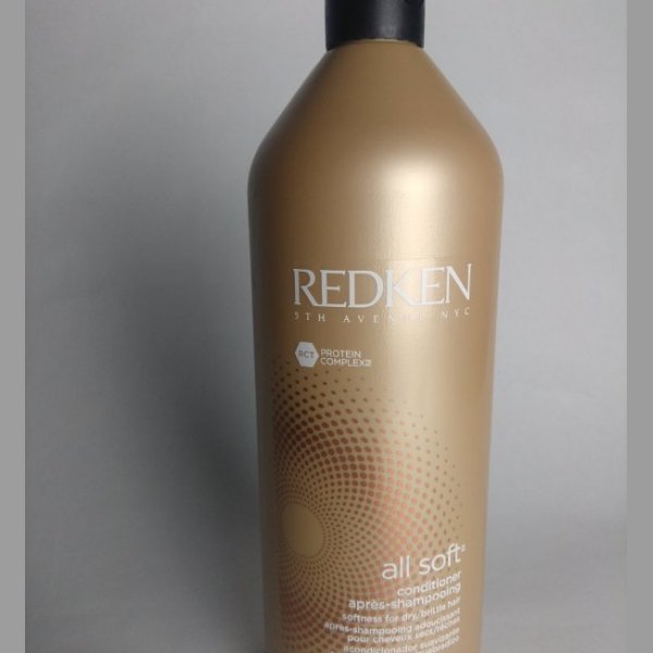 REDKEN® Kondicionér pro suché a křehké vlasy 1L