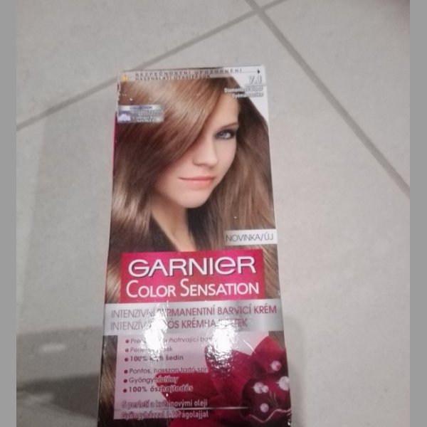 Garnier barva na vlasy diamantová blond