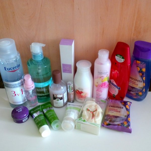 Kosmetika Yves Rocher, Eucerin, Avon, Oriflame...