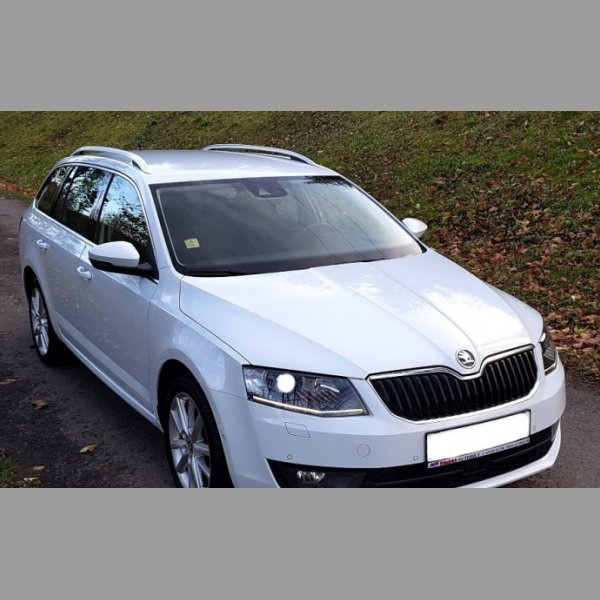 Octavia III 2.0 TDI, DSG ACC, Lane, Xenony, Columbus, DVD